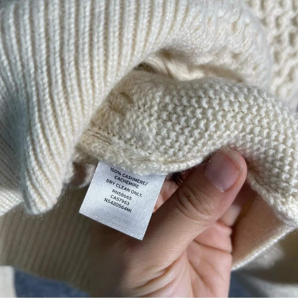 Nordstrom Womens Medium 100% Cashmere Ivory Knit 3D Patchwork Turtleneck Sweater